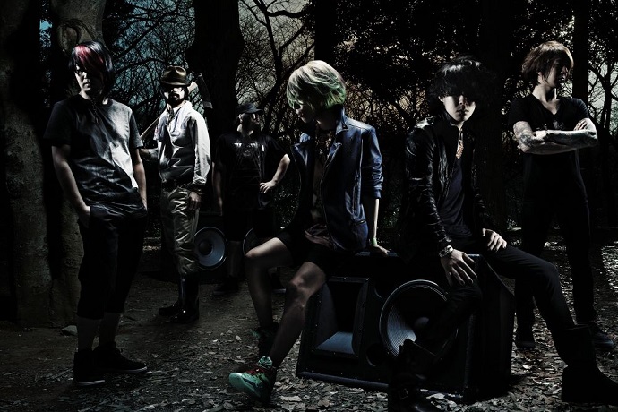 Check out Fear, and Loathing in Las Vegas’ video for “Swing It!!”