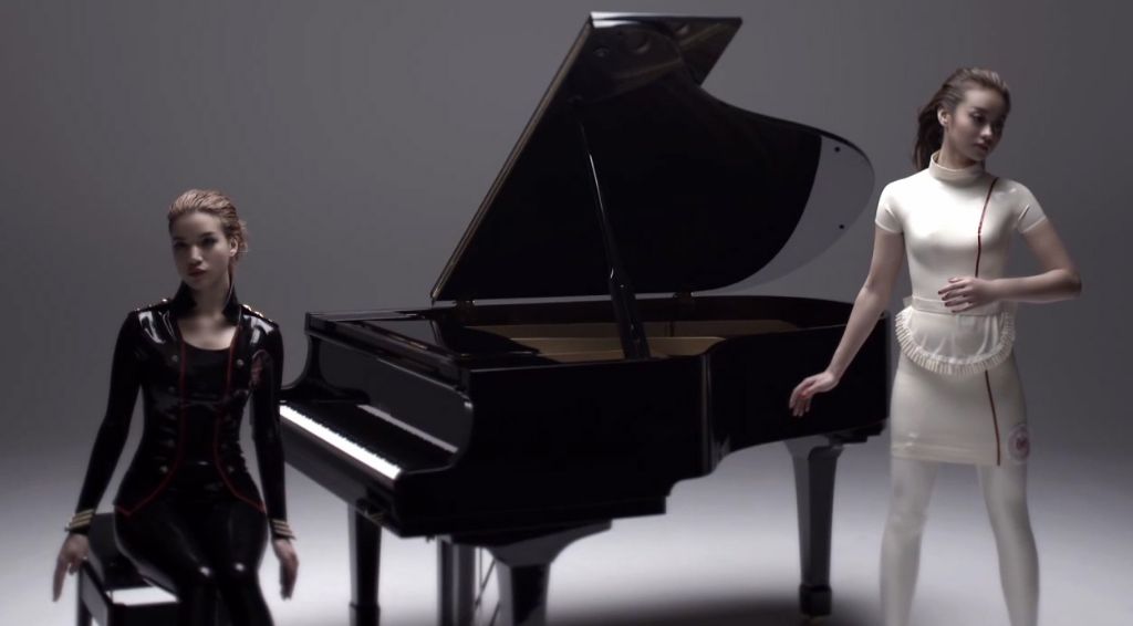 FEMM release PV for piano ballad ‘Unbreakable’
