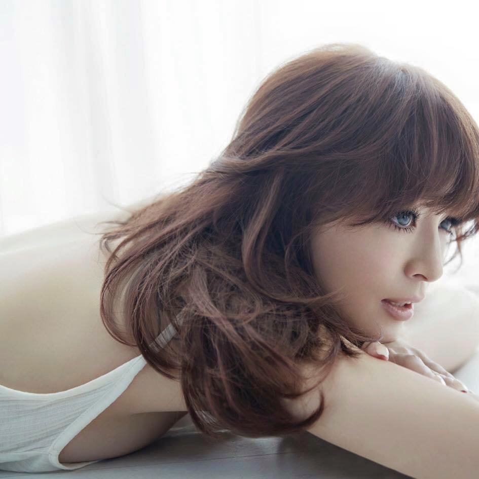 Ayumi Hamasaki Releases PV for “Last minute”