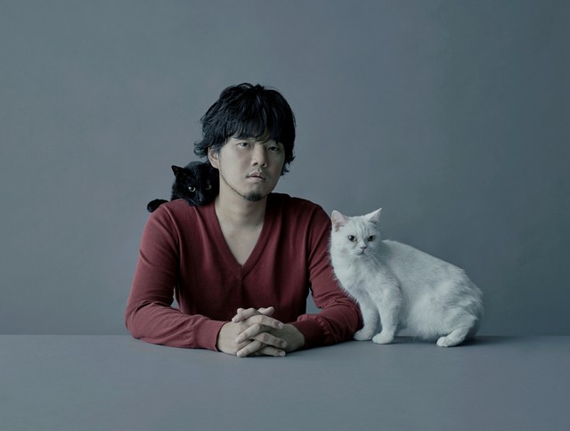 Hata Motohito Releases PV for “Q & A”