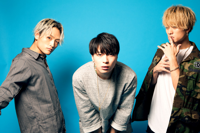 X4 Releases Short PV for Sweet “IDKYN”
