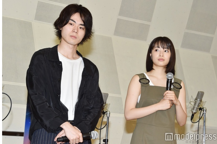 Suda Masaki & Suzu Hirose attend press conference for “Fireworks, Should We See It from the Side or the Bottom?”