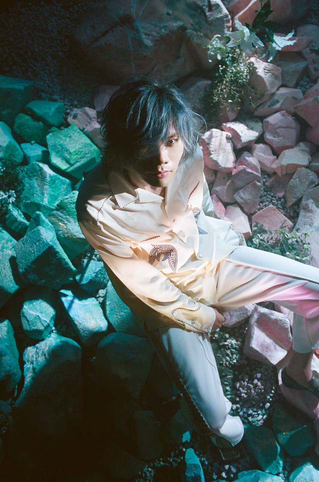 Kenshi Yonezu to release his fifth full-length album “STRAY SHEEP” in August