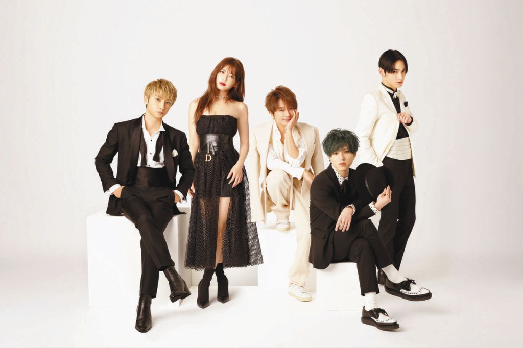 AAA to Release 15th Anniversary Best Album