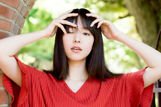 Erika Karata seen acting “calm” on set, makes headlines in South Korea
