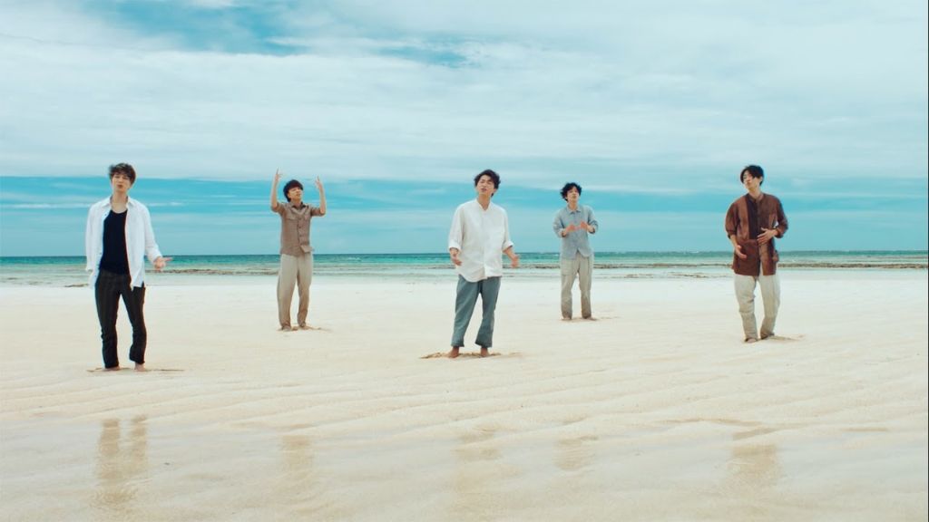 Step “IN THE SUMMER” with Arashi & their new MV / single
